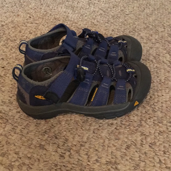 keen h20 sandals